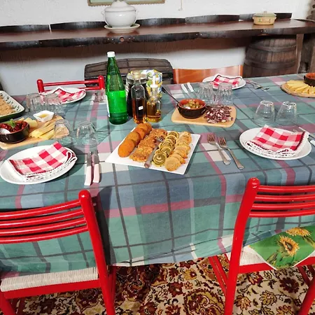 Melina Lafattoriasecondonoi Bed & Breakfast